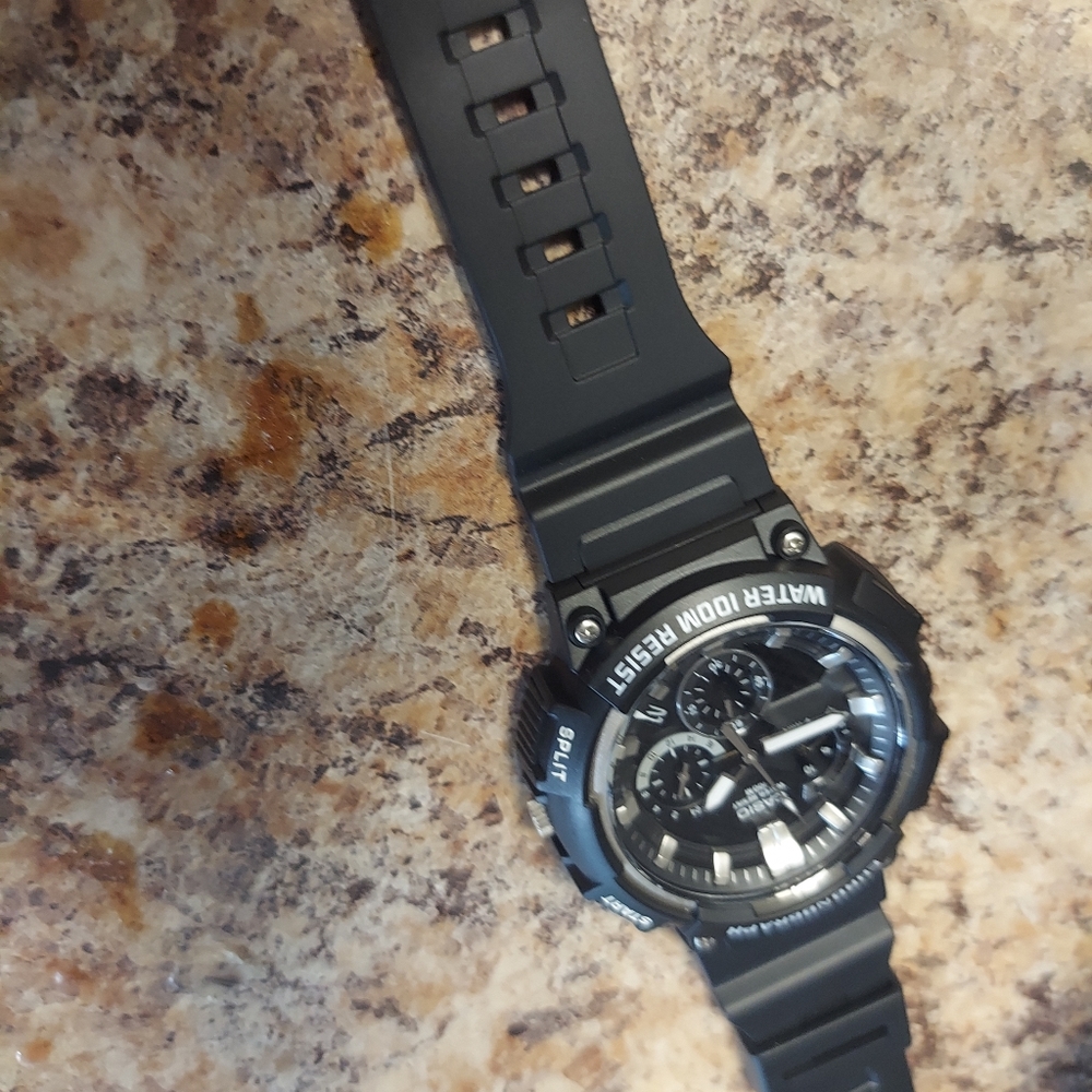Casio watch - Picture 2 of 2